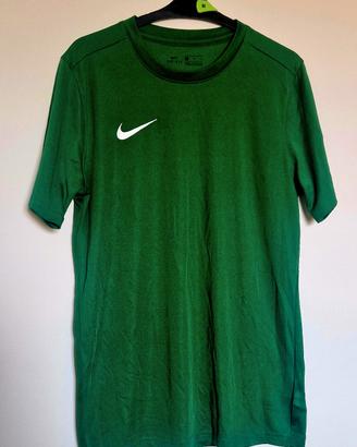 T shirt Nike dri fit taglia M 