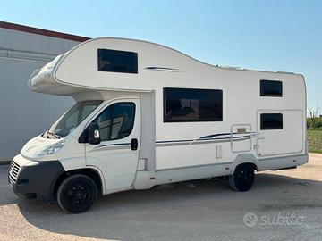CI Elliot E706 Mansadato 6 Posti
