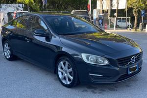 VOLVO S60 D3 (2.0 Diesel 150 CV cambio automatico)