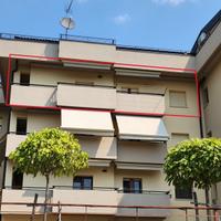 Ampio e luminoso appartamento + mansarda e garage