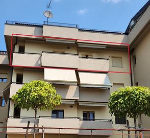 Ampio e luminoso appartamento + mansarda e garage