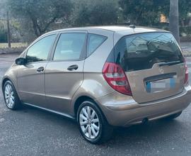 MERCEDES Classe A (W/C169) - 2005
