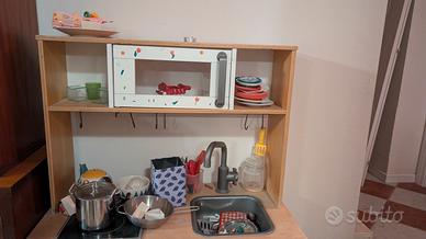 Cucina per bambini con accessori