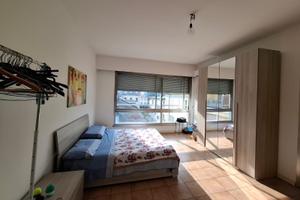 Bilocale arredato con parcheggio - Como