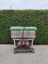 Spandiconcime usato Finotto S800 2V