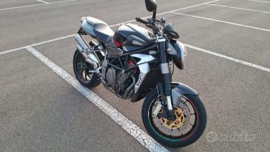 MV Agusta Brutale 910R