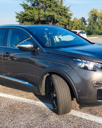 Peugeot 3008 GT bluHDi  automatico 180cv 2018