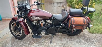 Moto indian scout