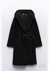 Cappotto con cappuccio Zara