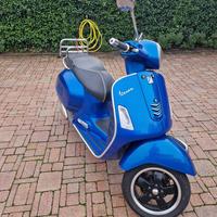 Vespa gts 300