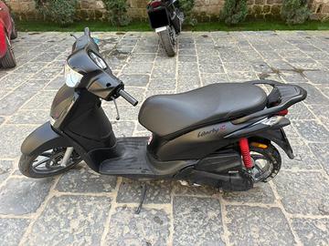 PIAGGIO LIBERTY 50 3V i.e. — Anno 2023, pari al nu
