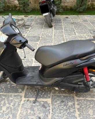 PIAGGIO LIBERTY 50 3V i.e. — Anno 2023, pari al nu