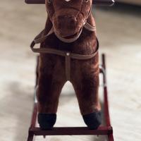 Cavalluccio a dondolo