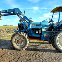 Trattore Ford 8210 DT 4RM 6 cilindri cv 110