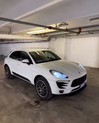 Porsche macan V6
