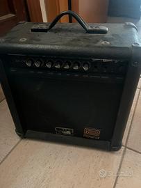 Amplificafore Roland