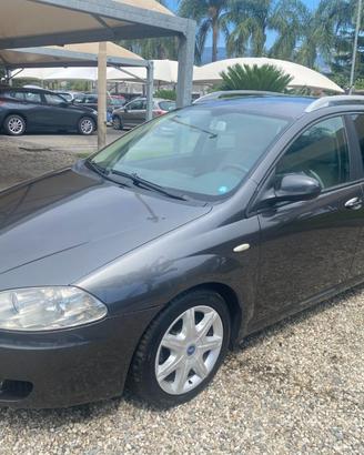 FIAT Croma 1.9 Multijet 16V Emotion