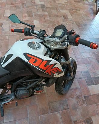 Moto KTM DOKE 125 cc