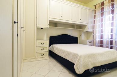 Letto contenitore in ecopelle testa di moro