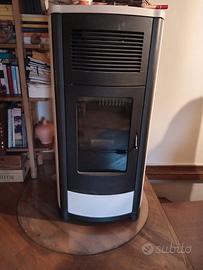 stufa a pellet mcz modello Hydron