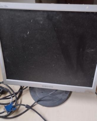 Monitor LCD Samsung SyncMaster 720n