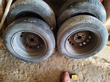  Lancia cerchi  e gomme R 14