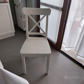  4 sedie in blocco