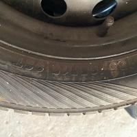 Treno di gomme invernali