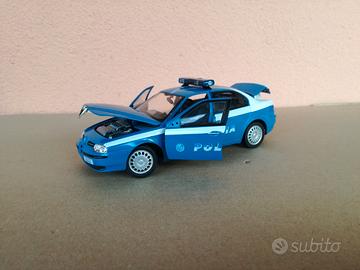 Modello alfa romeo 156 polizia di stato off