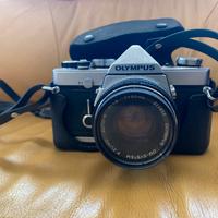 Macchina fotografica Olympus OM-1
