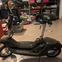 Scooter elettrico 