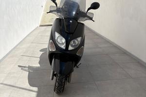 Yamaha Majesty 125