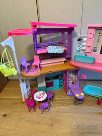 Casa barbie con accessori