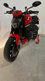 Ducati Monster 937