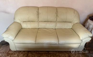 Divani in vera pelle color beige