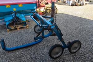 2 carrelli per rotolone