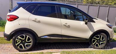 Auto Renault Captur CTE come nuova ottobre 2014