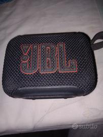 cassa acustica JBL