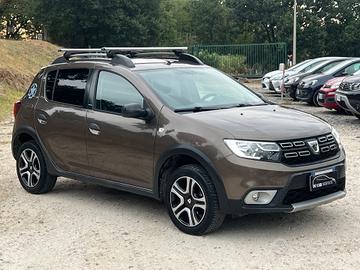 Dacia Sandero Stepway 0.9 GPL PERMUTE RATE GARANZI
