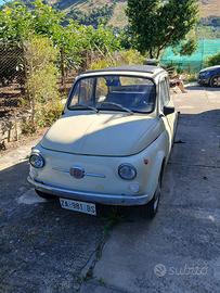 Fiat 500.