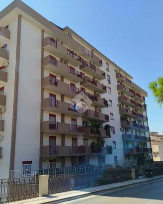 2 LOCALI A PALERMO