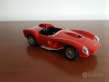 BBURAGO - FERRARI TESTA ROSSA 250 scala 1/24