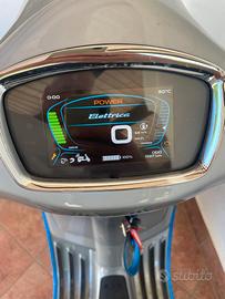 Piaggio Vespa Primavera Elettrica - 2022