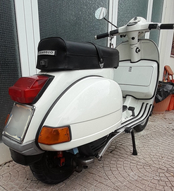 Vespa 125 px E