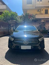 Merceds Classe A 180d AMG line premium