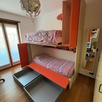 Letto castello con  armadi