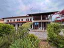 ampia-cascina-con-parco-di-mq-2500