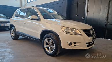Volkswagen Tiguan 2.0 TDI DPF 4MOTION Sport & Styl