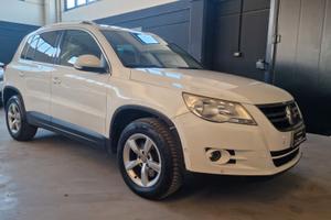 Volkswagen Tiguan 2.0 TDI DPF 4MOTION Sport & Styl