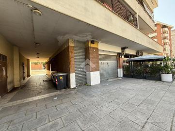 NEGOZIO A ROMA